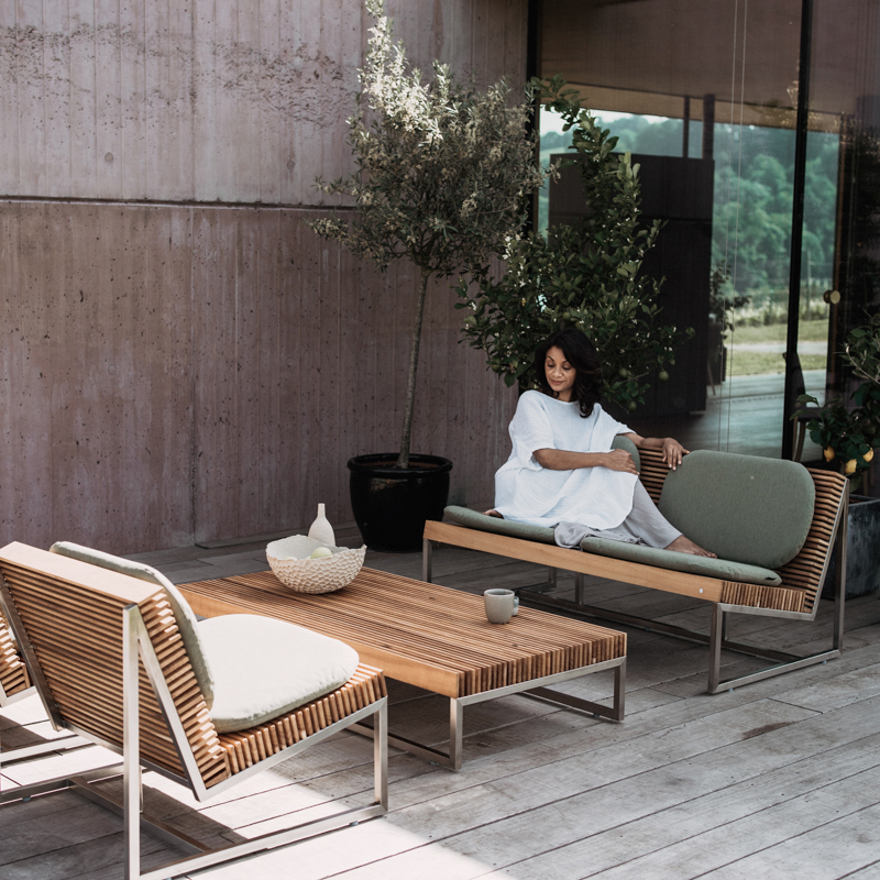 Long side table MOOD